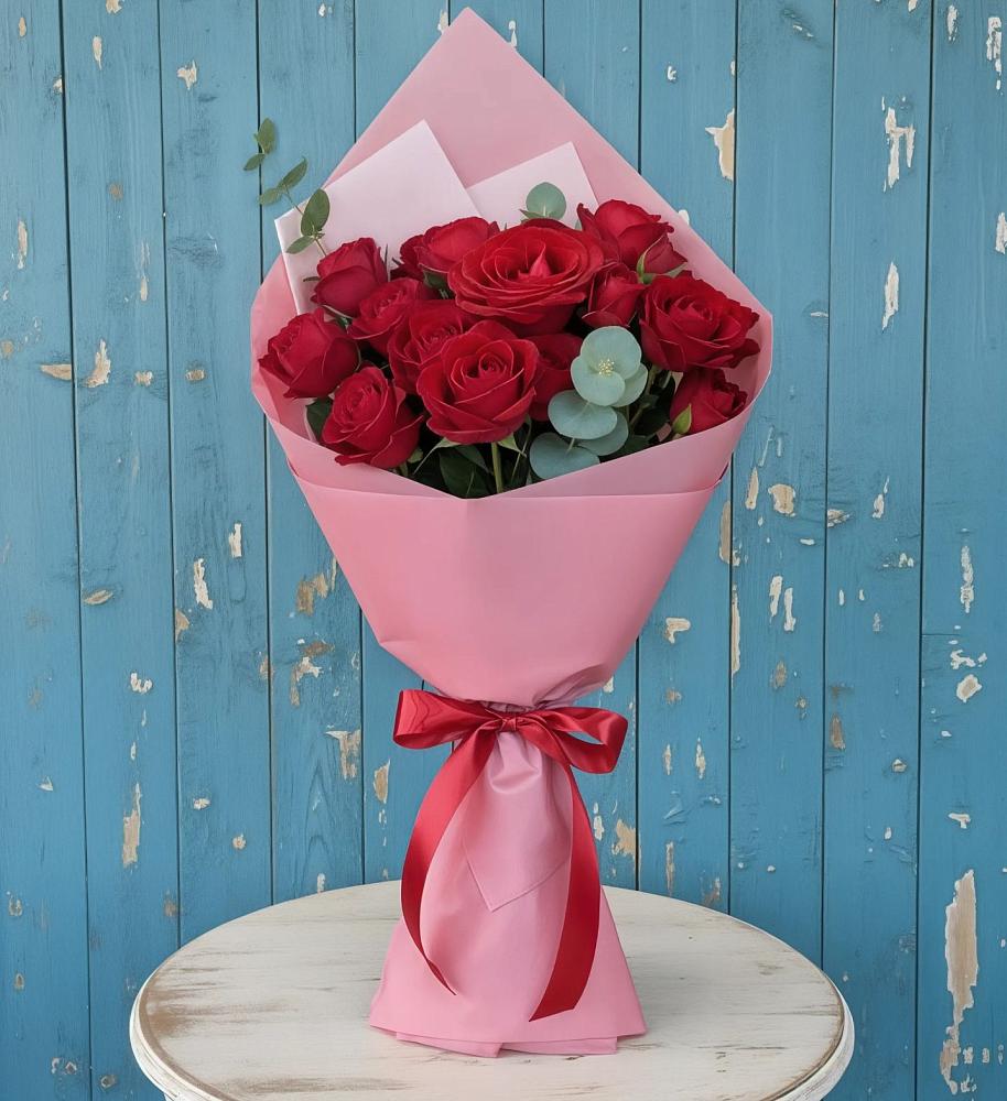 Букет красный бархат в Костроме Букет цветов из: Розы в Костроме