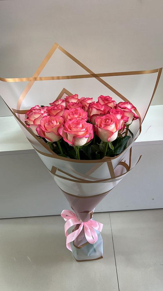Розовые розы Сеньорита в Костроме Букет Розовые розы Сеньорита в Костроме