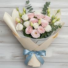 Букет шампанское в Костроме Букет цветов из:  Лизиантусы в Костроме