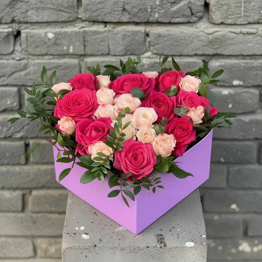 Композиция моя любовь в Костроме Цветочная композиция из Розы в коробке в Костроме