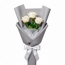 Букет 3 белые розы в Костроме