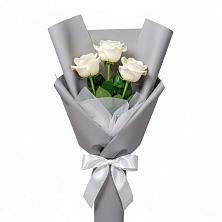 Букет 3 белые розы в Костроме Букет 3 белые розы в Костроме