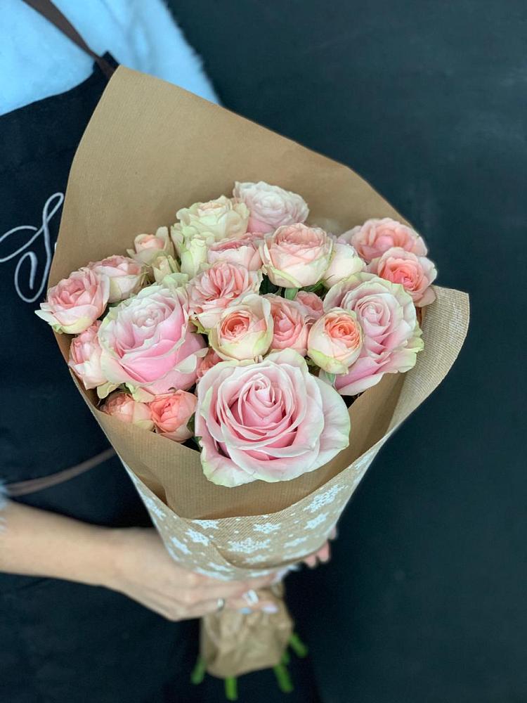 Букет цветов из: Хризантемы и Розы в Костроме