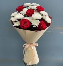Букет романтическая гармония в Костроме Букет цветов из:  Розы и Хризантемы в Костроме