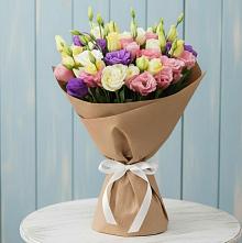 Букет цветов из:  Лизиантусы в Костроме