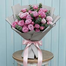 Композиция Яркий комплимент в Костроме Букет цветов из:  Розы в Костроме